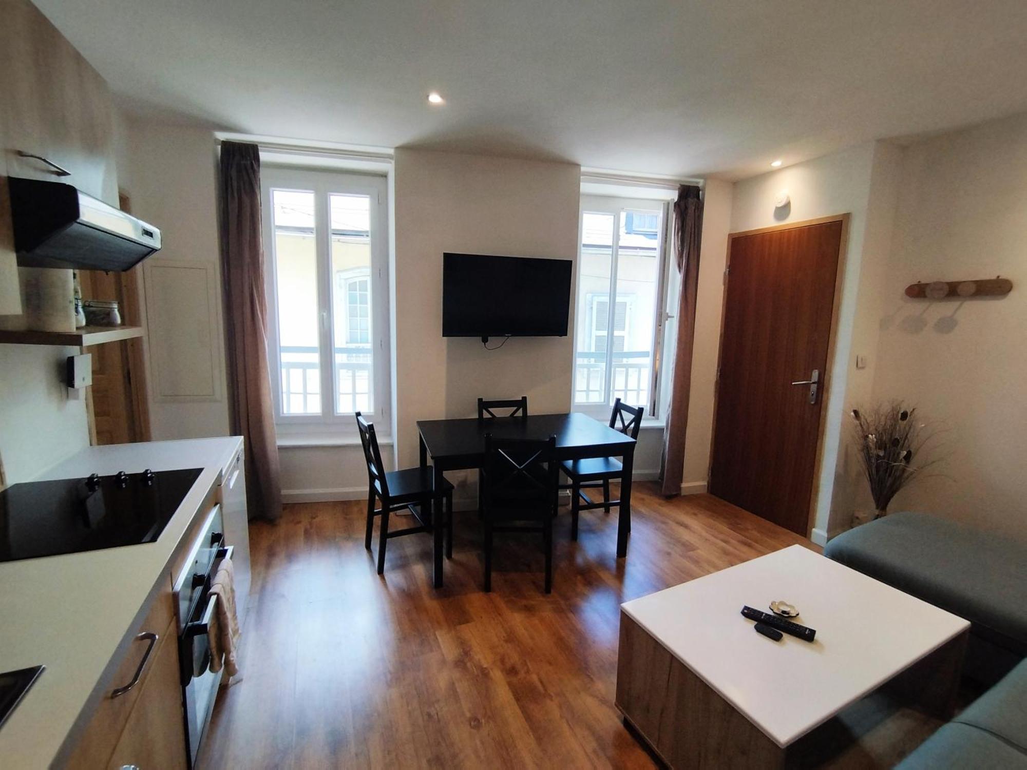 Chez Lolette Aparthotel Luz-Saint-Sauveur Bagian luar foto