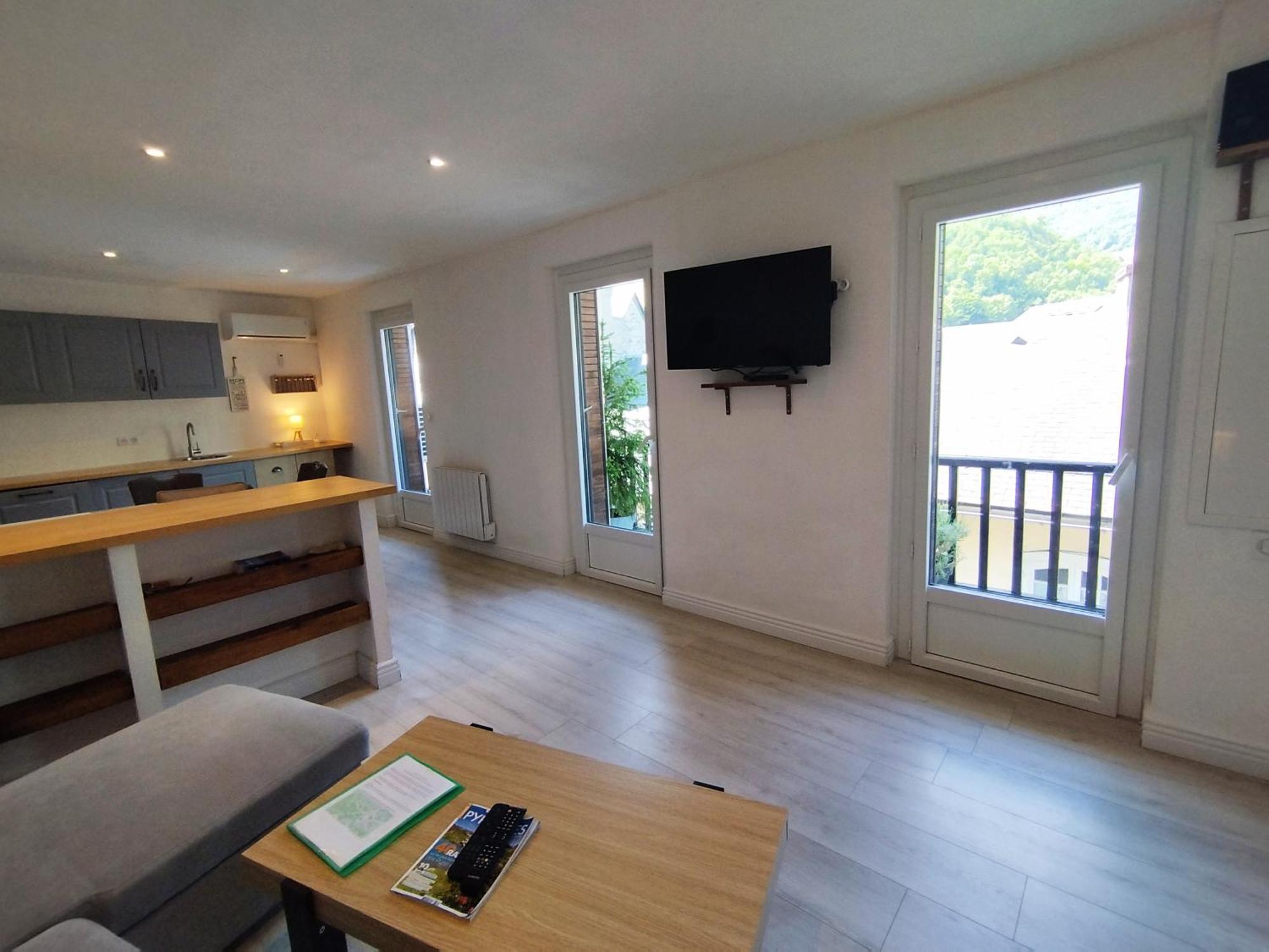 Chez Lolette Aparthotel Luz-Saint-Sauveur Bagian luar foto